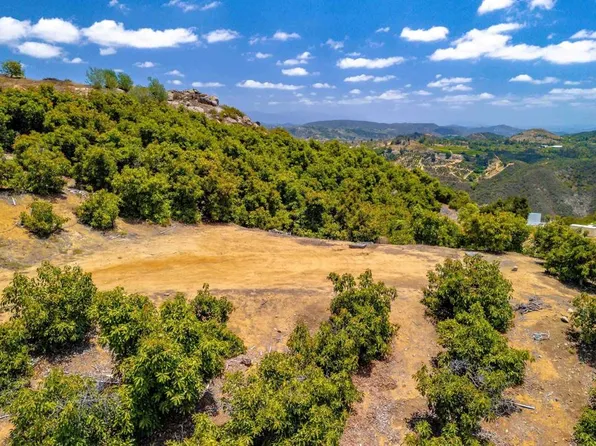 1 Los Gatos Rd, Temecula, CA 92590