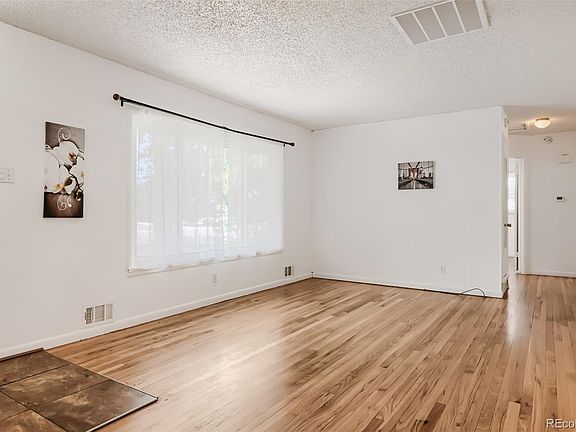 4th image of 2036 Sherwood Lane