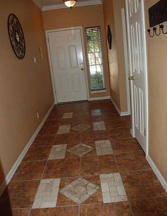 4th image of 1108 Sugarberry Dr
