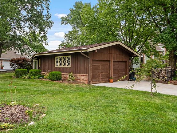 2nd image of 1306 Fawnvalley Dr