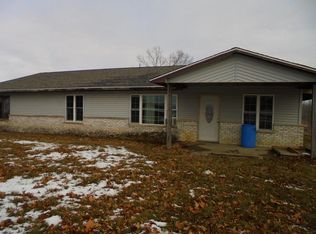 360 Town Park Rd, Harrisburg, IL 62946