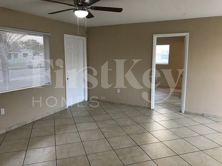 2751 NW 209th Ter — Photo 6