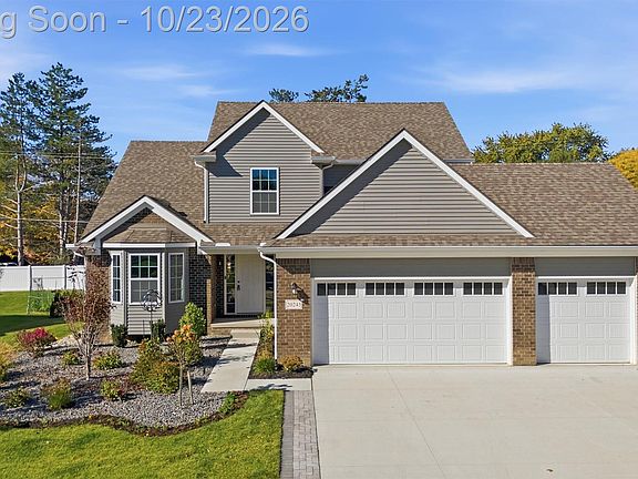 2nd image of 20245 Sunset St