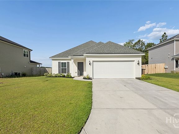 2nd image of 207 Alyssa Avenue