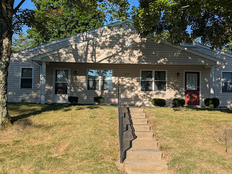 Buckingham Apartments — Photo 9