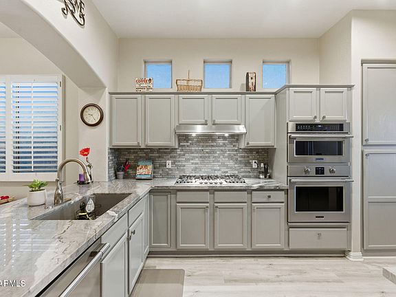5th image of 1231 E EUGIE Avenue