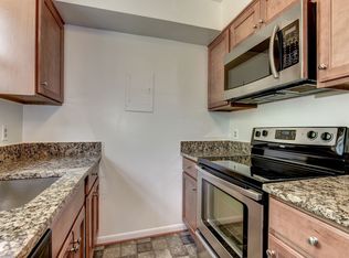 2828B S Wakefield St, Arlington, VA 22206