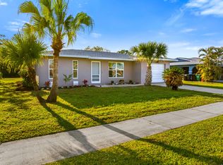 358 NE Floresta Dr, Port Saint Lucie, FL 34983