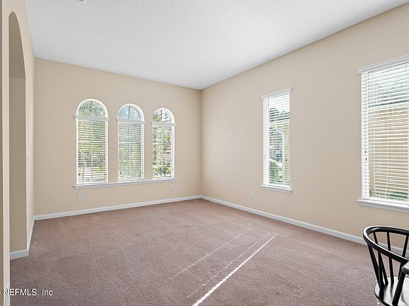 4th image of 415 WILLOW WINDS Parkway