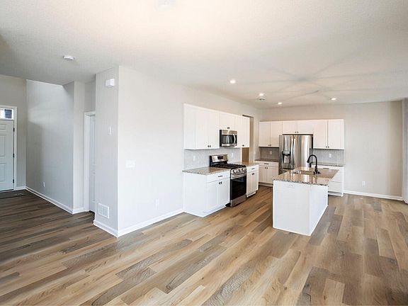 5th image of 7597 147th Ln NW