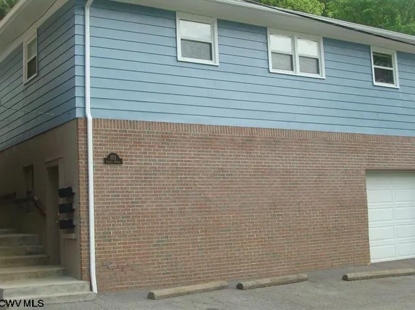 103 Liberty Ave, Clarksburg, WV 26301