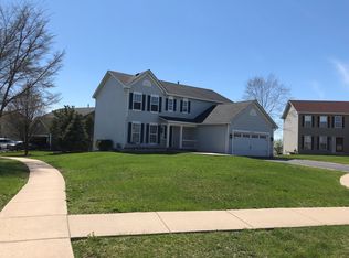 1307 Emington Ct, Minooka, IL 60447