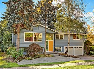 3917 NE 109th St, Seattle, WA 98125