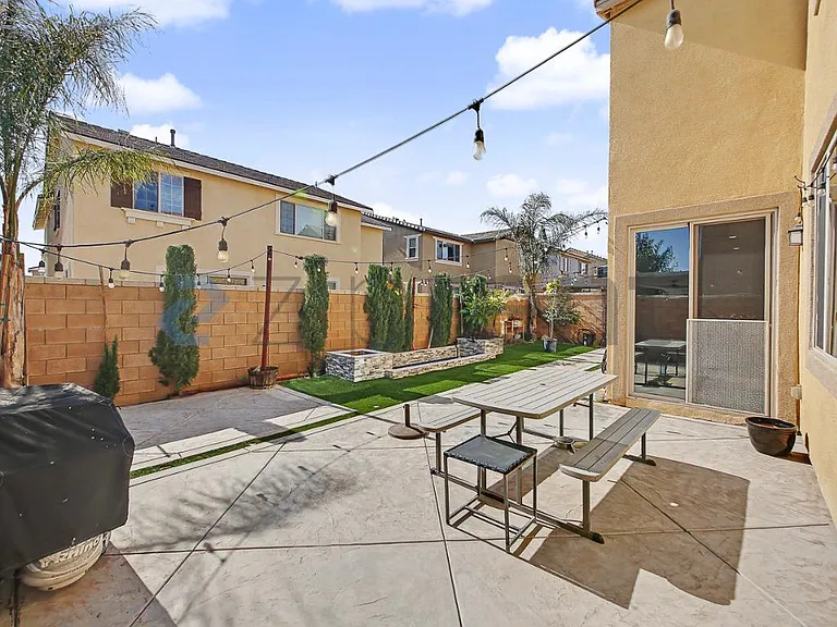 5394 Delaney Way — Photo 37