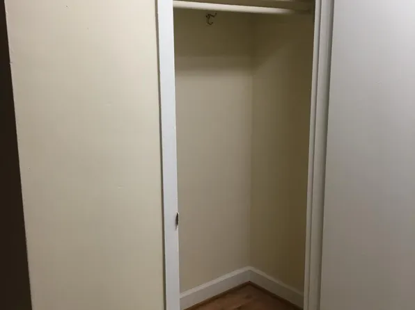 1011-1111 Arlington Blvd, Arlington, VA 22209