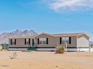 9320 Corona Rd, Las Cruces, NM 88012