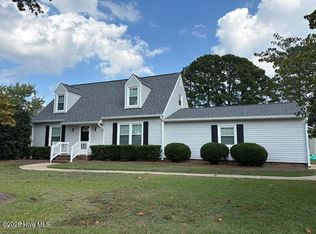 300 Westfield Dr, Dunn, NC 28334