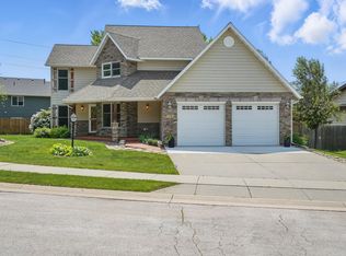 174 Oak Grove Ct, Sturgis, SD 57785