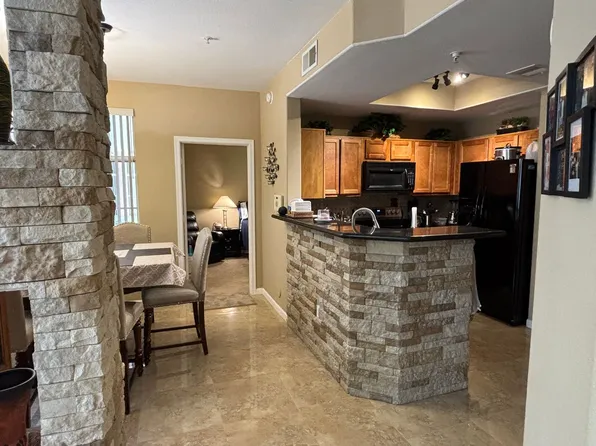3830 E Lakewood Pkwy E, Phoenix, AZ