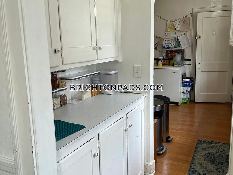 41 Hatherly Rd #1 — Photo 6