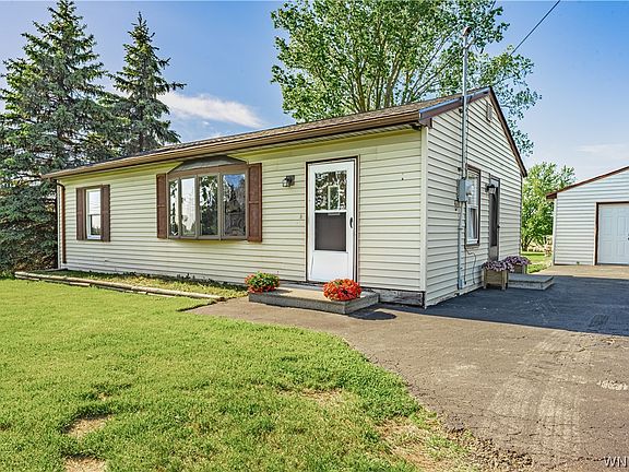3rd image of 3541 Saunders Settlement Rd