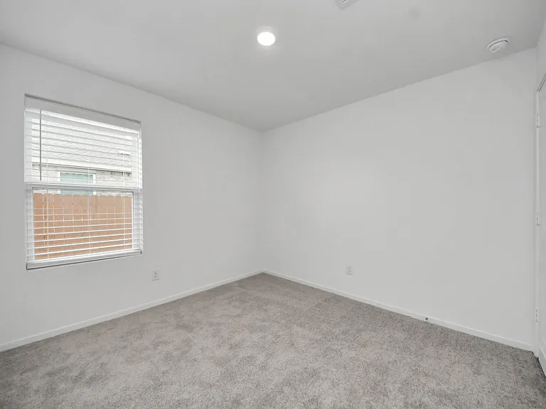 7730 Lavender Jade Dr — Photo 35