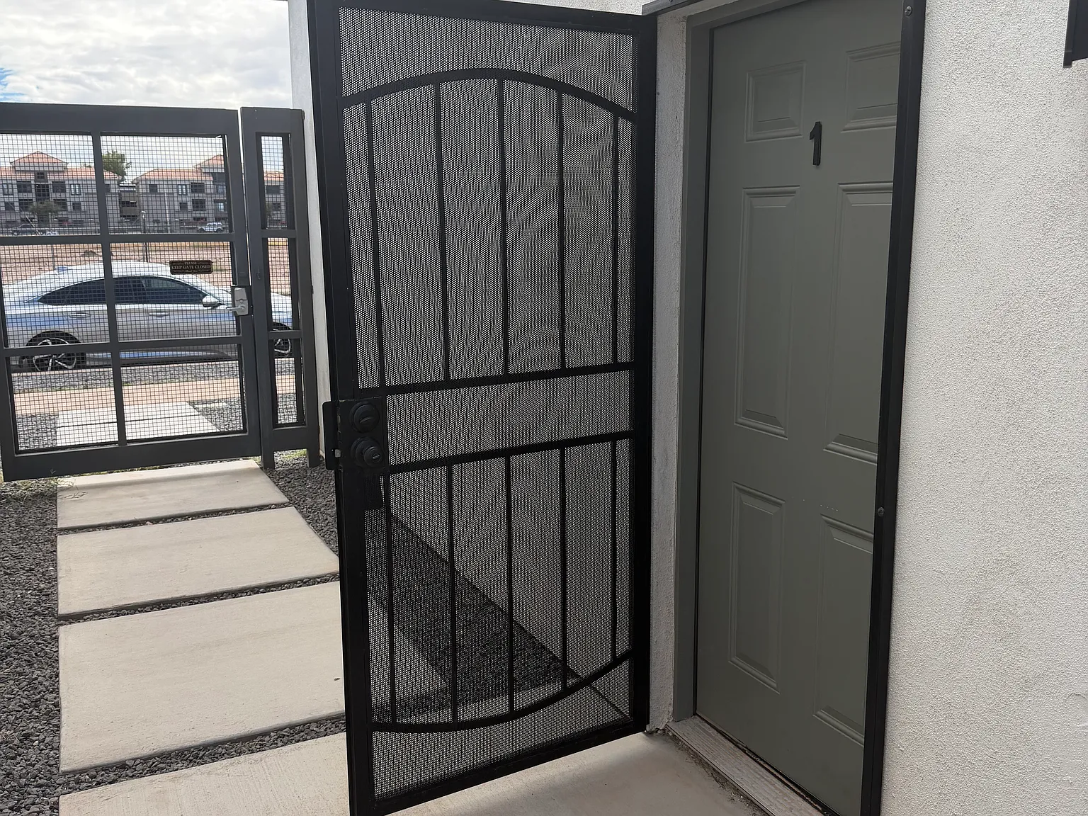 2 bed, 600 sqft, $1,250 — Photo 2