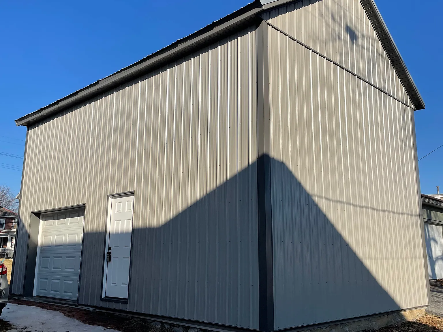 414 S Railroad St — Photo 1