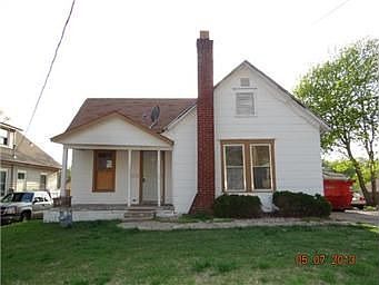 1st image of 440 N 29th St