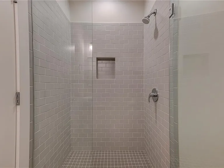 415 Gartrell St SE #7 — Photo 30