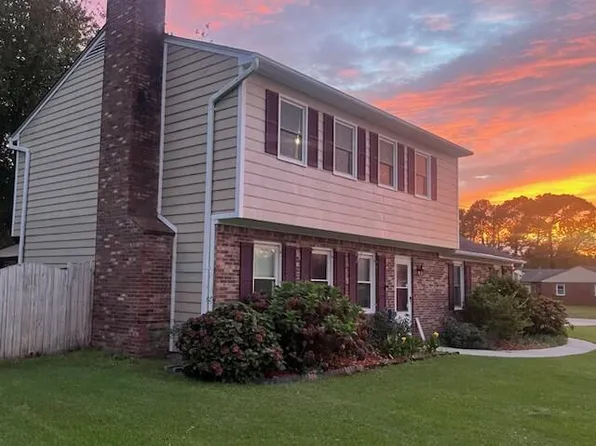 703 James Drive, Newport, NC 28570