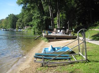 000895 3850 St, Bloomingdale, MI 49026