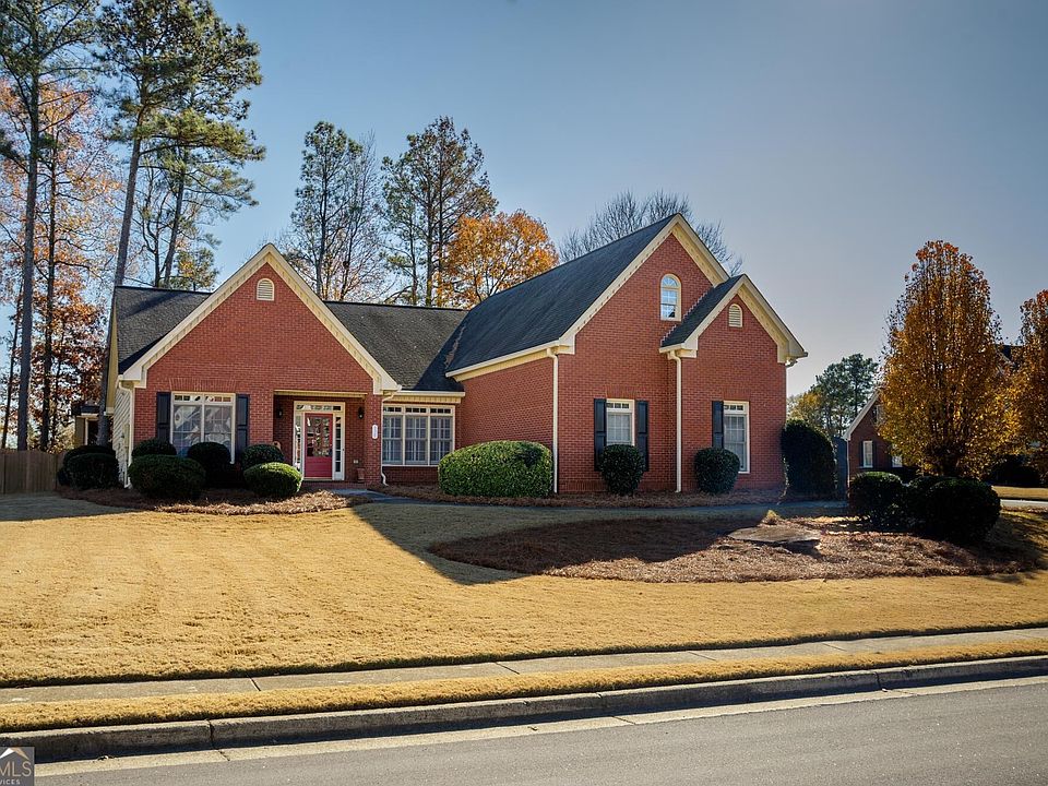 1st image of 936 Mendenhall Way