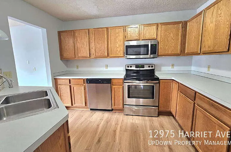 12975 Harriet Ave S — Photo 2