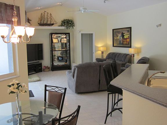 3rd image of 2546 Saddlewood Ln