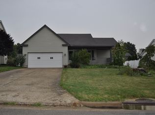 3419 Starwick Dr, Canfield, OH 44406