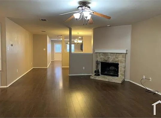 510 Indian Paintbrush #TX — Photo 2
