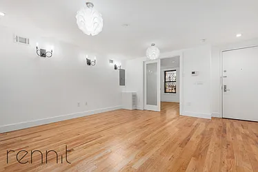 Rented by Rennit Inc.