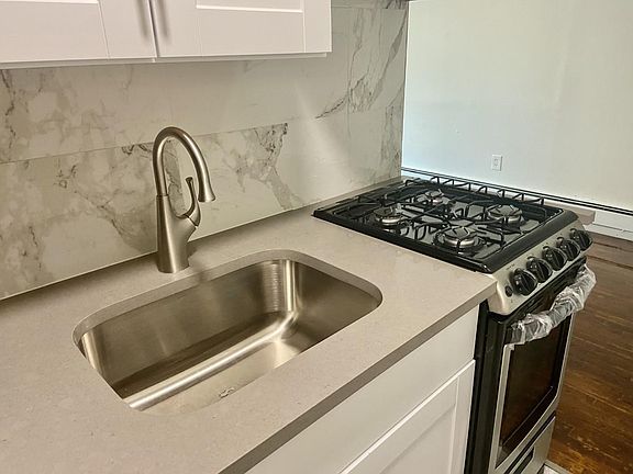 4th image of 2200 Paterson Plank Rd APT 26