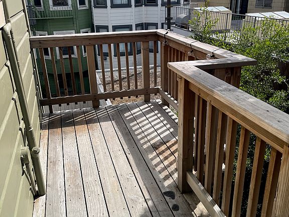 4th image of 36 Lexington St #36