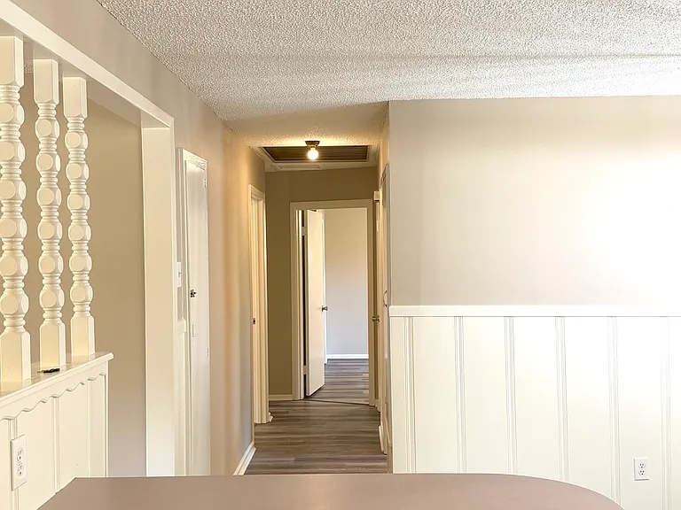 115 Crestwood Dr — Photo 11
