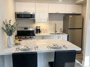 5743 Main St #18, Niagara Falls, ON L2G5Z6