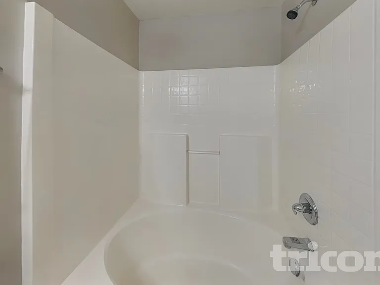 529 Pullman St SW — Photo 12