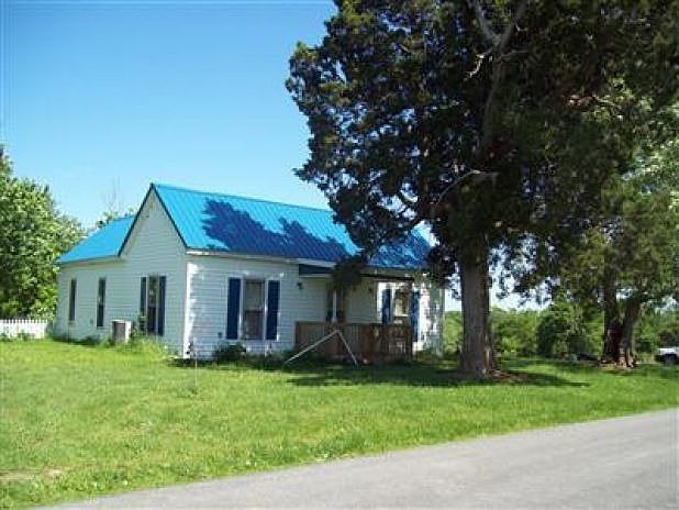 2nd image of 1522 Bishop Ridge Rd