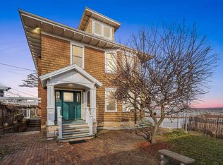 410 Raymond Pl, Dubuque, IA 52001