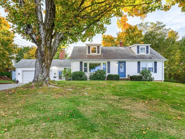14 Summit Ter, North Brookfield, MA 01535