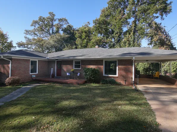 36 Park St, Toccoa, GA 30577