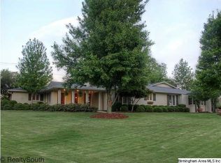 309 Sunset Dr, Vestavia Hills, AL 35216