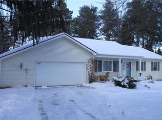 203 Jacobs Rd, Macedon, NY 14502