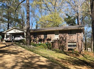 415 Dogwood Blvd, Columbus, MS 39705